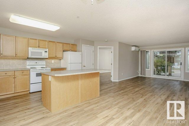 # 108 8956 156 Street Nw, Edmonton