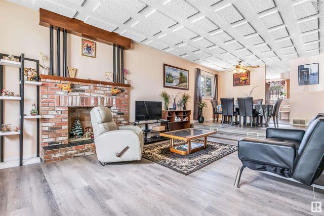 11731 145 Avenue Nw Nw, Edmonton