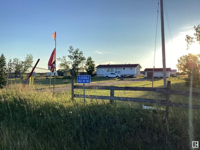 530062 Range Road 182, Rural Lamont County