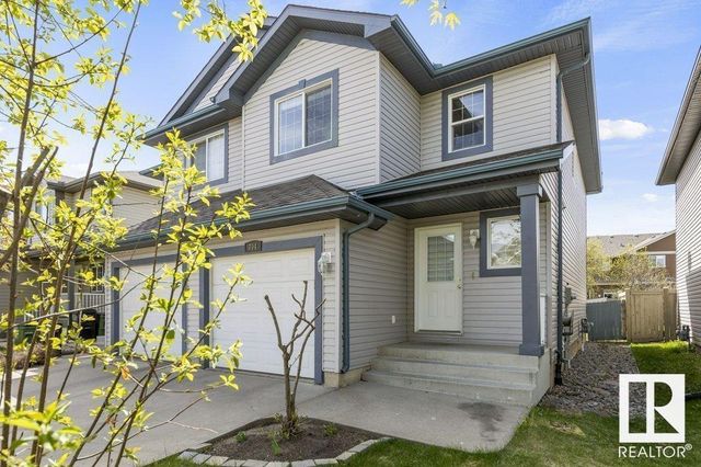 704 83 Street Sw, Edmonton
