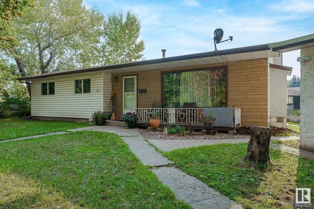 2a St Vital Avenue, St. Albert