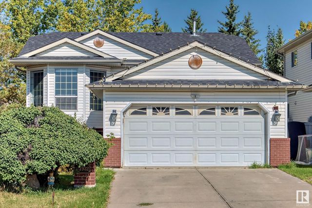 2932 41 Avenue Nw, Edmonton