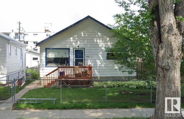 9818 81 Avenue Nw, Edmonton