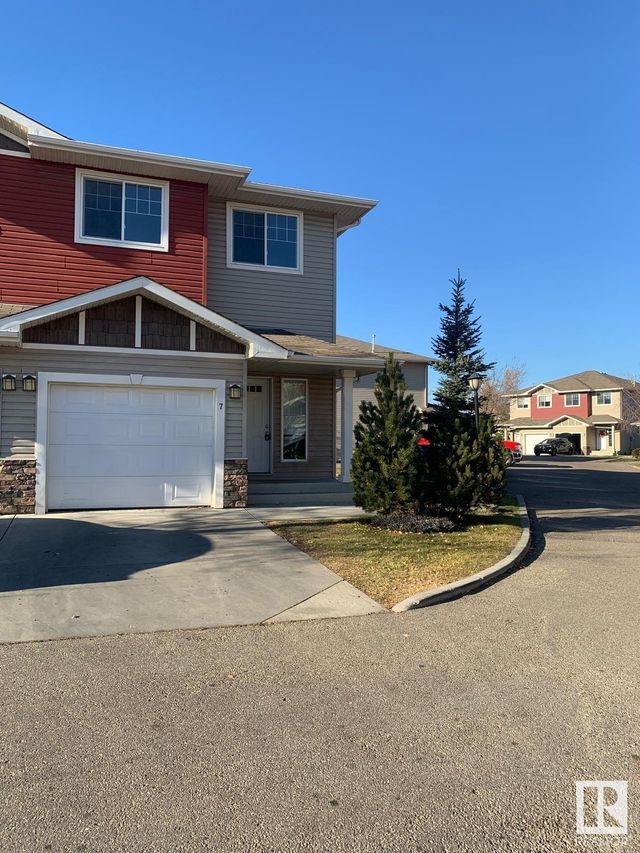 15151 43 Nw, Edmonton