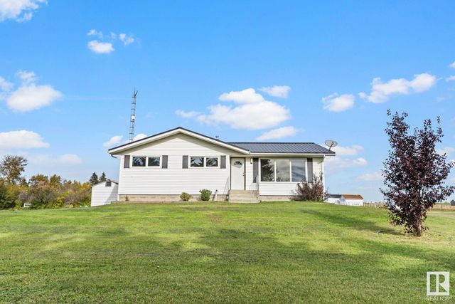 153080 Twp Rd 565, Rural Two Hills County