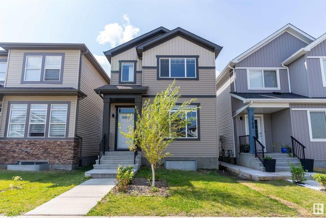 3704 2 St Nw, Edmonton