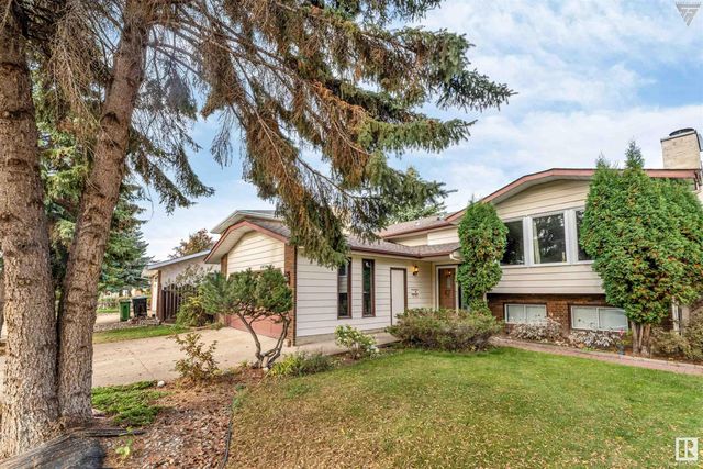6416 11 Avenue Nw, Edmonton