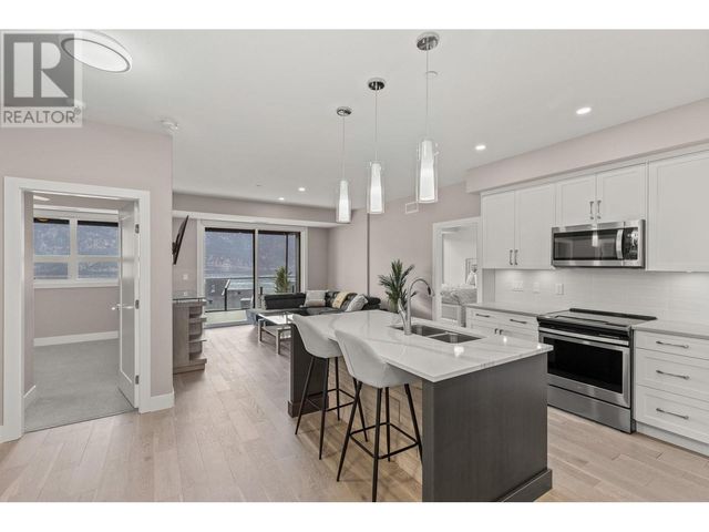 3475 Granite Close Unit# 208, Kelowna