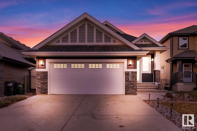 8716 218 Street Nw, Edmonton