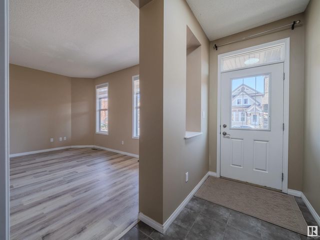 3014 Arthurs Crescent Sw, Edmonton