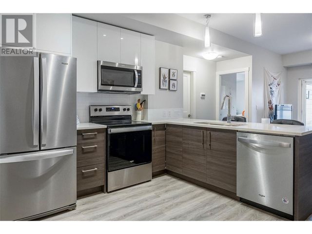 191 Hollywood Rd S Road Unit# 320, Kelowna