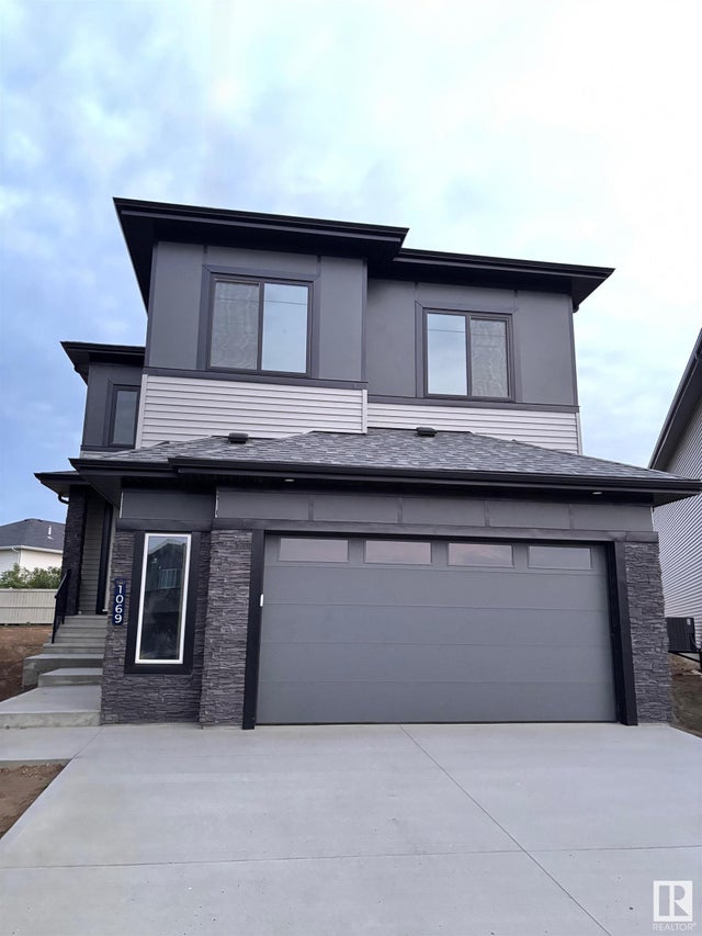 1069 Goldfinch Way Nw, Edmonton