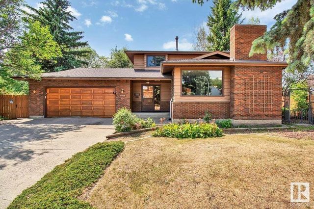 9818 185 Street Nw, Edmonton