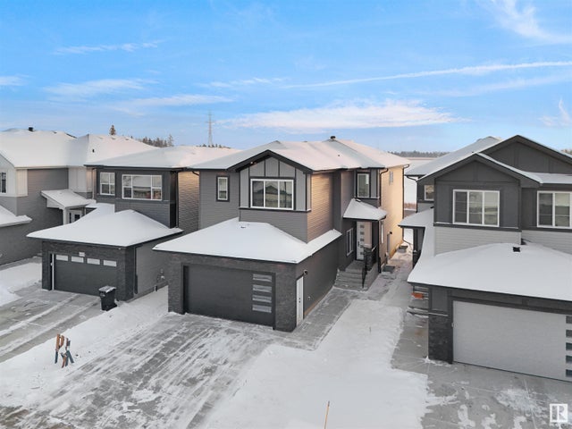 9457 Pear Crescent Sw, Edmonton