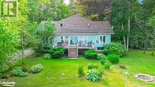 1015 Blackberry Lane, Algonquin Highlands