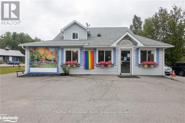 170 Bobcaygeon Road, Minden Hills