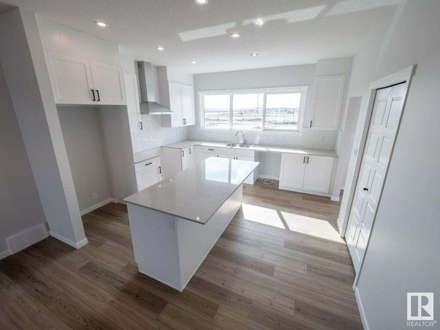 7051 178 Avenue Nw, Edmonton