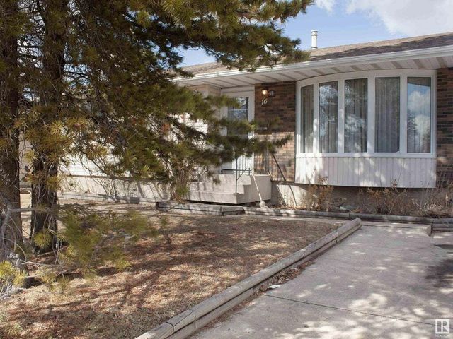 16 Kingfisher Road, Sherwood Park