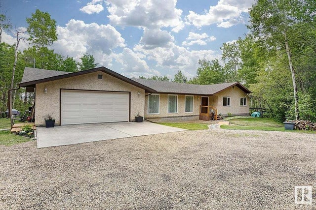 110 22549 Twp Rd 510, Rural Leduc County