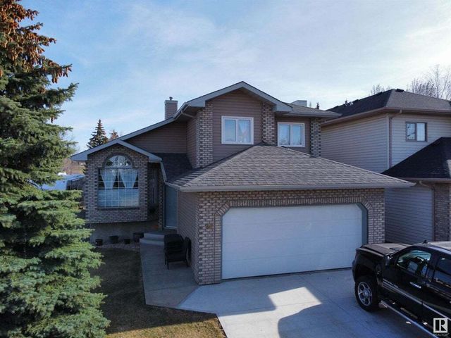 28 Cactus Way, Sherwood Park