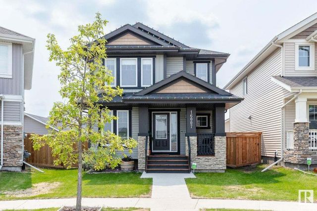 16007 12 Avenue Sw, Edmonton