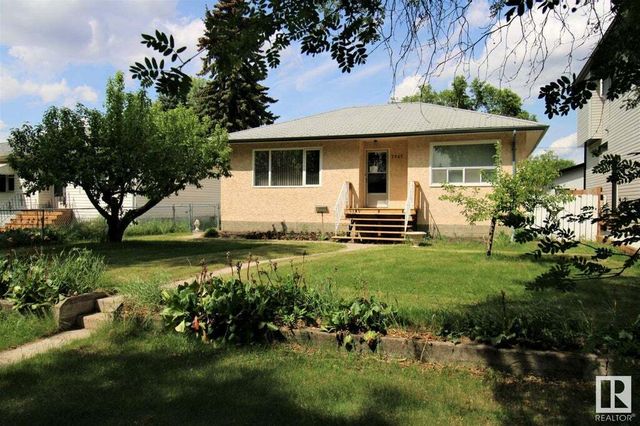 7940 83 Avenue Nw, Edmonton