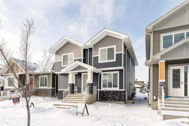 7454 Colonel Mewburn Road Nw, Edmonton