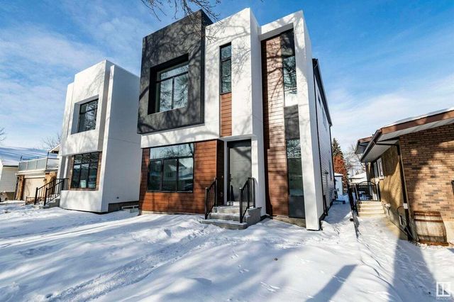 9846 74 Avenue Nw, Edmonton