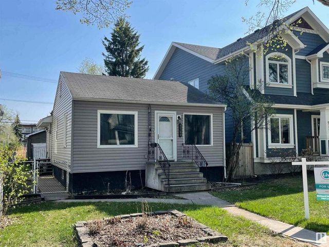 9729 83 Avenue Nw, Edmonton