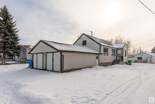 4729 47 Ave, Bruderheim