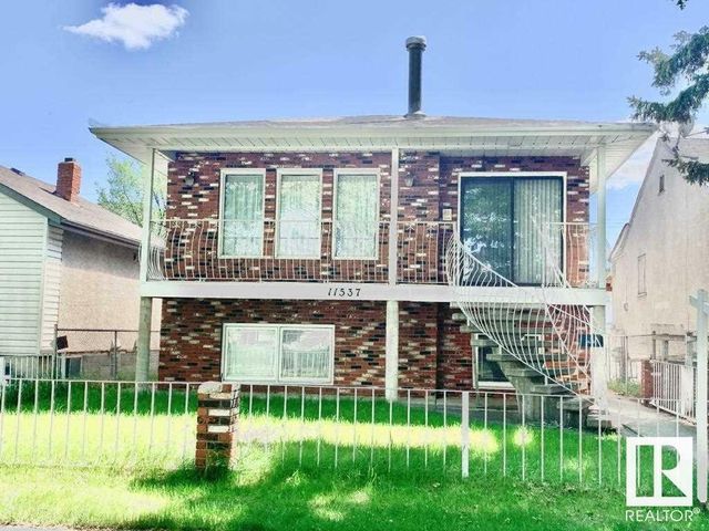 11537 83 Street Nw, Edmonton