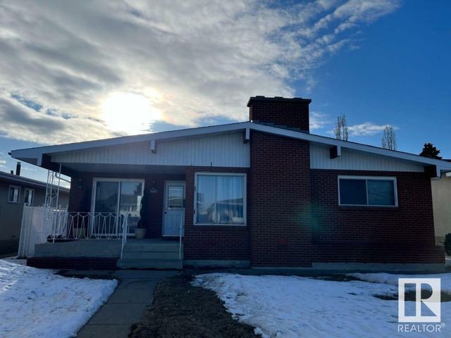 15108 93 Street Nw, Edmonton