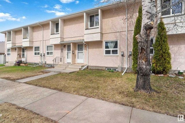 44 Lakewood Village Nw, Edmonton