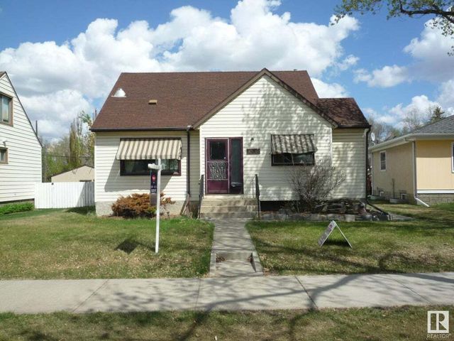 13008 Sherbrooke Avenue Nw, Edmonton