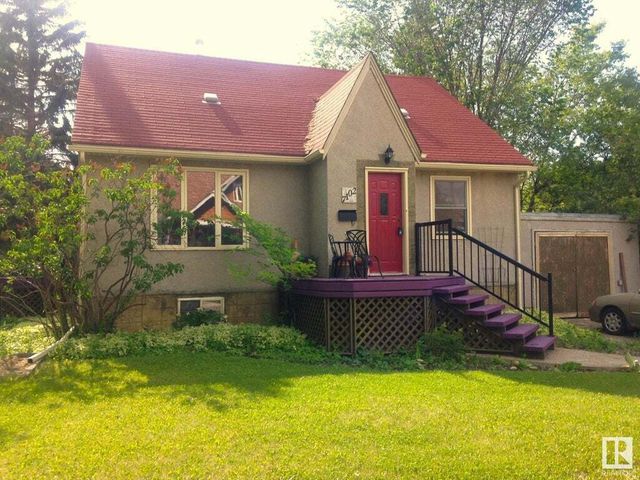 7102 112 Street Nw Nw, Edmonton