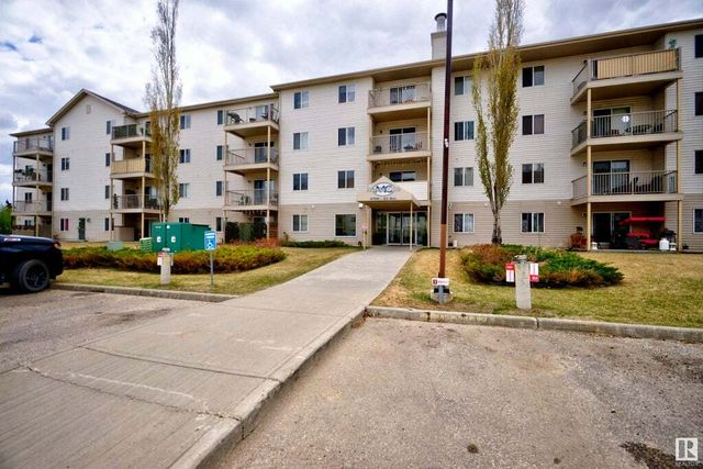 # 102 4700 43 Avenue, Stony Plain