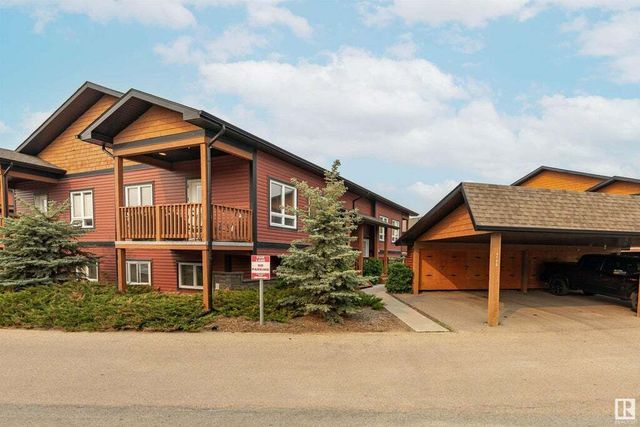 3102 Graybriar Green, Stony Plain