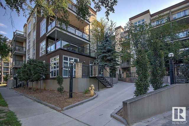 # 216 10411 122 Street Nw, Edmonton