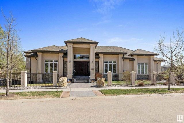 2445 Martell Crescent Nw, Edmonton