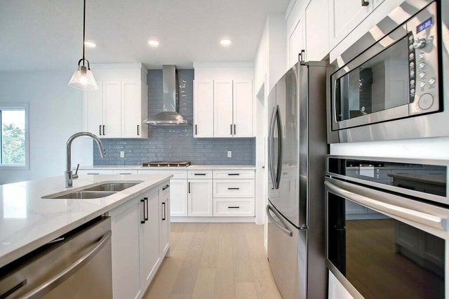 5904 174 Avenue Nw Nw, Edmonton