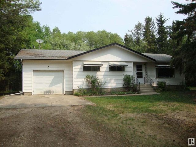708 1 Avenue, Thorhild
