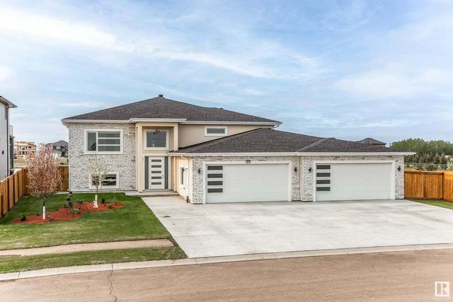 2519 58 Avenue Ne, Rolly View