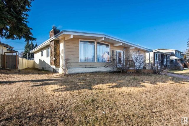 8727 Connors Road Nw, Edmonton