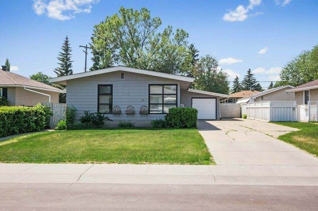 15917 88a Avenue Nw, Edmonton