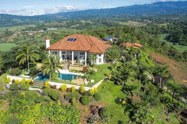 Stargate Beauty Grecia, Alajuela