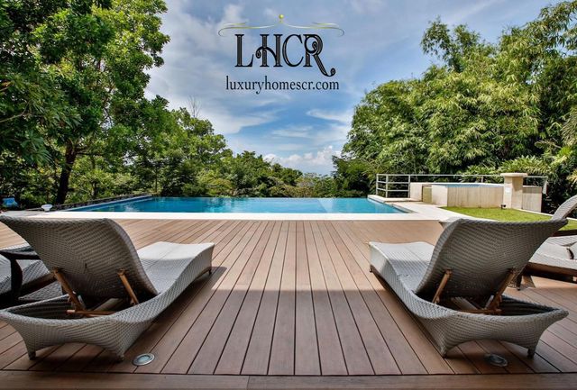 Exclusive Contemporary House With Impressive View, Escazu