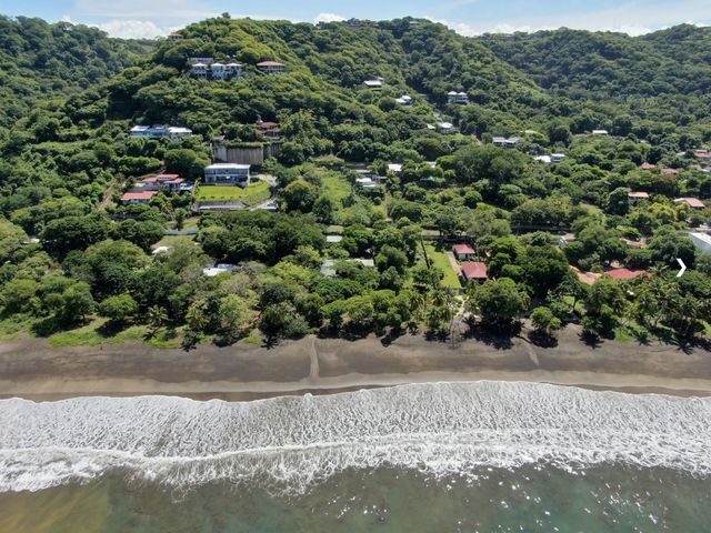Ocean Front Development Lot In Playas Del Coco, La Cruz
