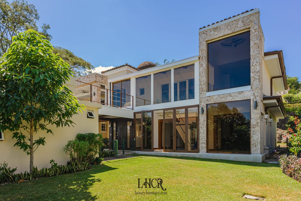 Casa Bella Vista, Cerro Alto, Escazu