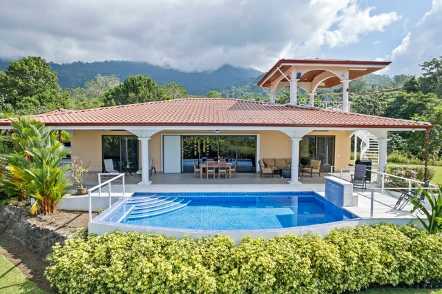 Four Beedroom Home With Ocean View, Ojochal