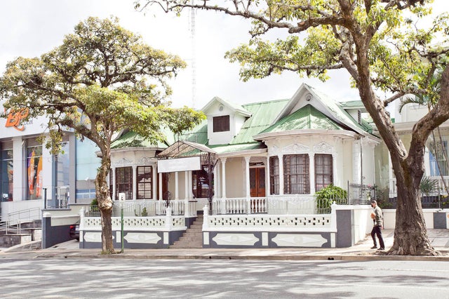 Paseo Colon Business Opportunity, Sabana